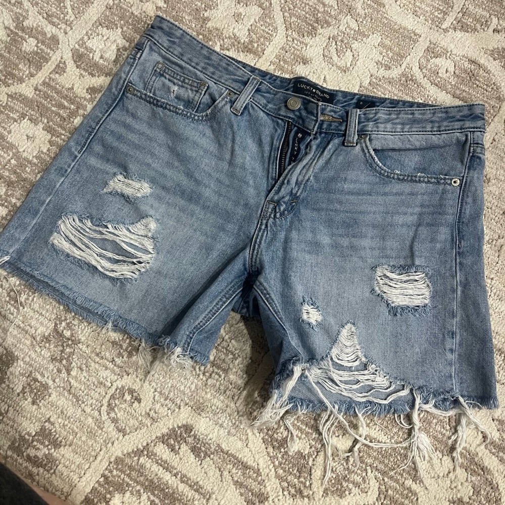 Woman’s Lucky Brand shorts